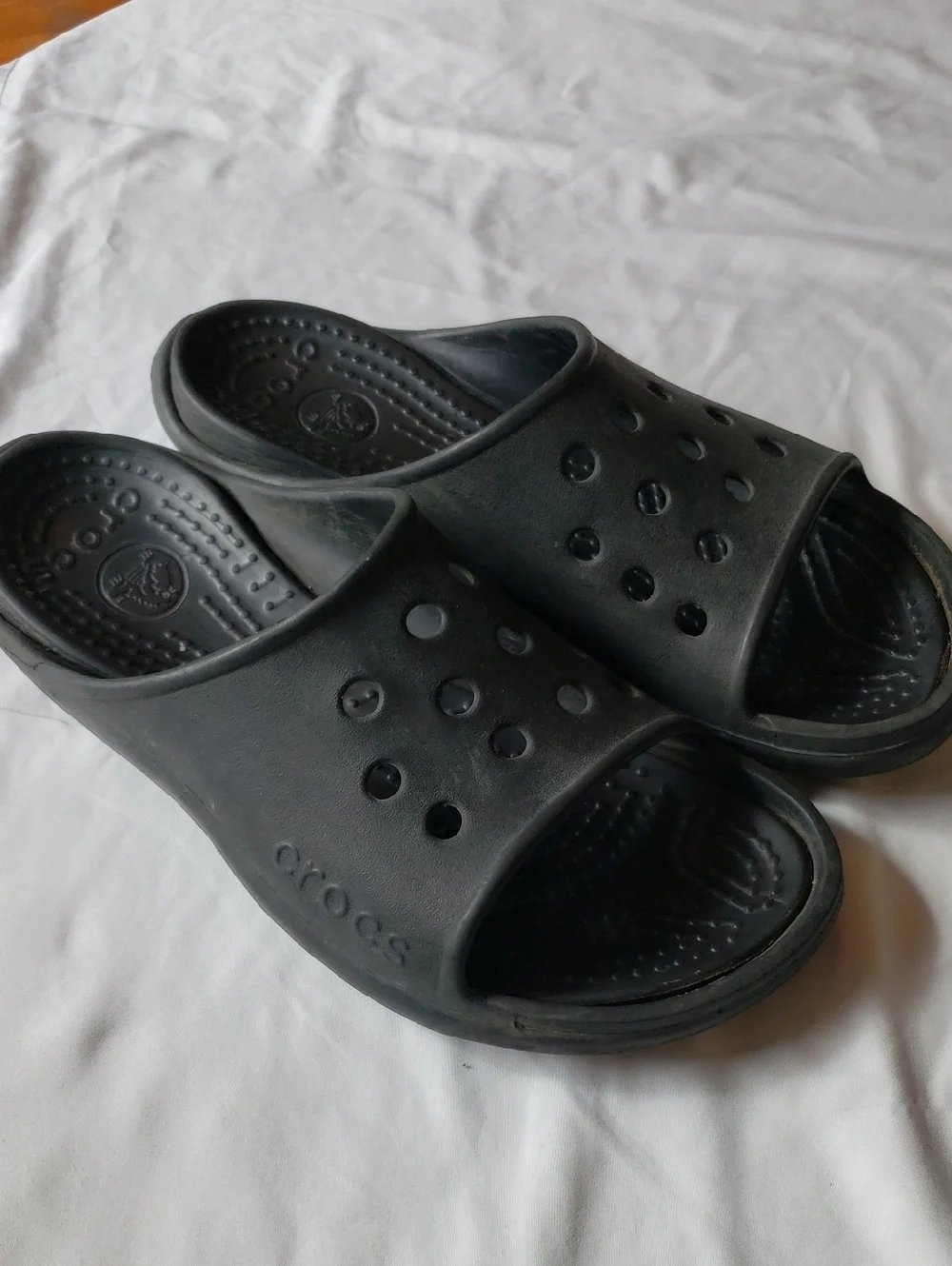 Crocs Mens 12 Black Slip On Sandal Waterproof Cushioned Footbed Comfort